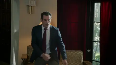 Modern Family S09E10