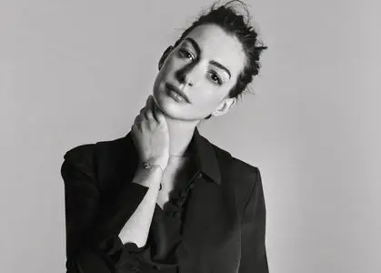 Anne Hathaway by Michelangelo Di Battista for InStyle September 2015