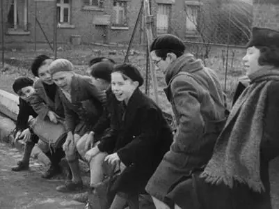 La vie est à nous (1936)