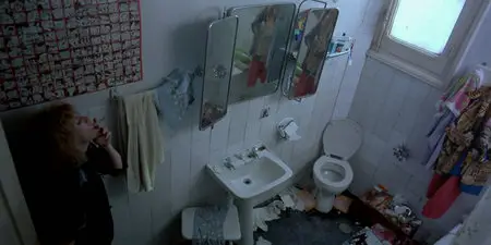 Entre tinieblas / Dark Habits (1983)