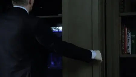 Gang Related S01E13