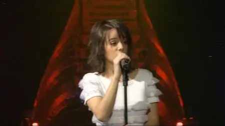 Alizee En Concert - Video 2004