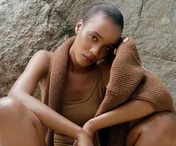 Nadja Giramata by Carly McCann Smith