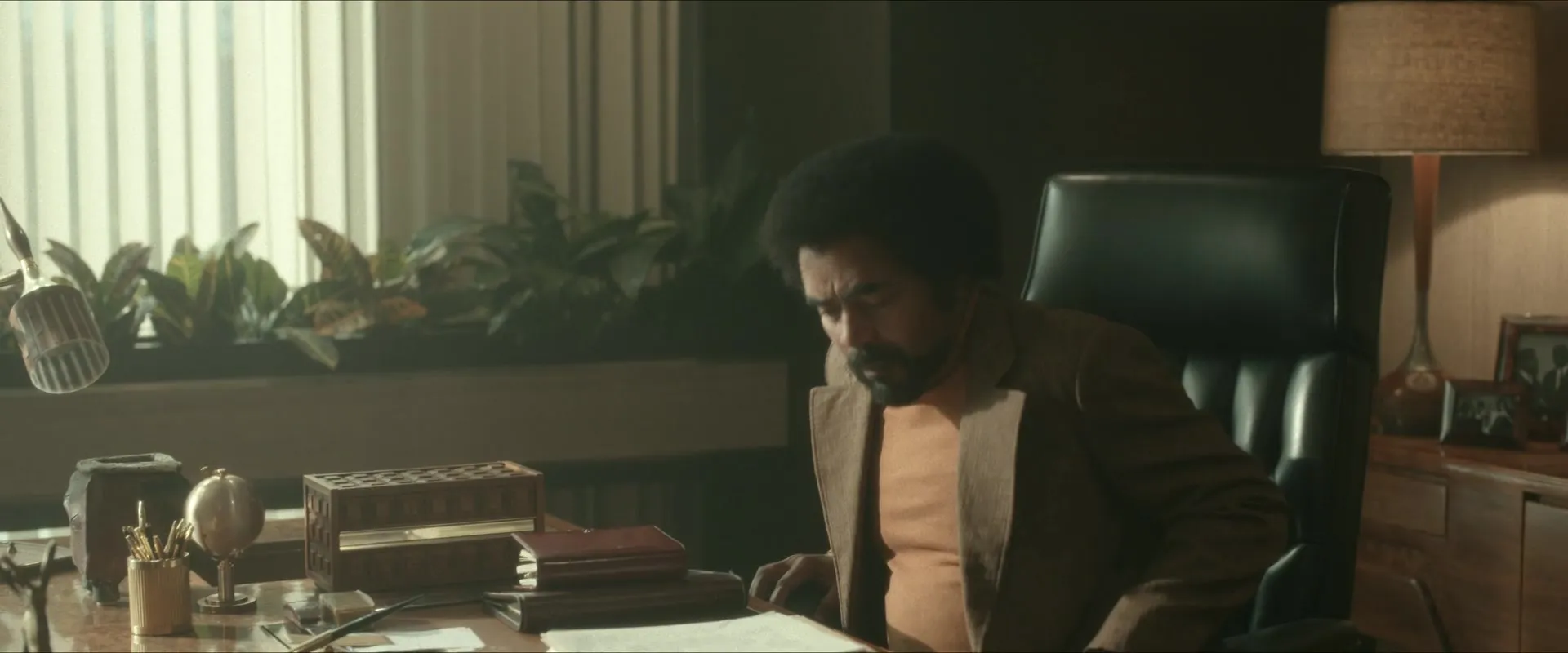 Daisy Jones & the Six S01E02