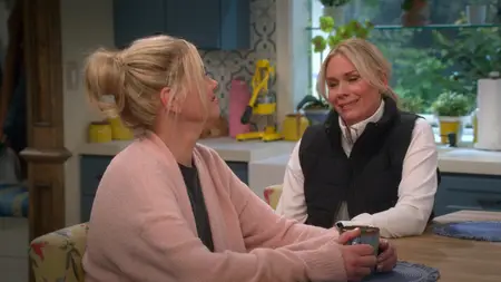 Leanne S01E07
