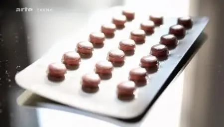 (Arte) La pilule et moi - Les filles, leur sexualité, leur contraception (2012)