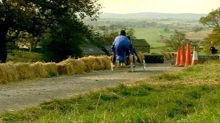 BBC -James May: My Sisters' Top Toys (2007)