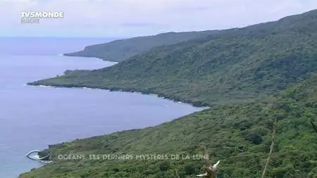 TV5Monde Thalassa - Océans les derniers mystères de la Lune (2016)