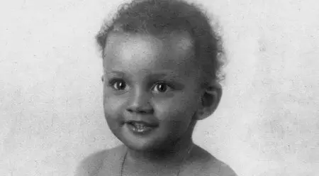 (Arte) Trop noire pour être française (2015)