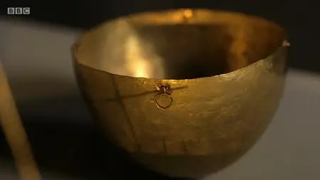 BBC - Ireland's Treasures Uncovered (2016)