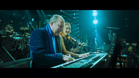 Hans Zimmer & Friends: Diamond in the Desert (2025)