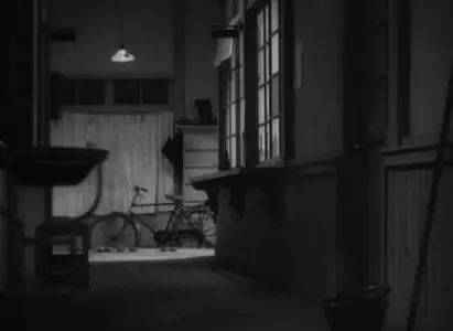 A Hen in the Wind (1948)