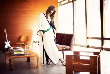 Olivia Wilde by Bettina Lewin for Town & Country March 2012