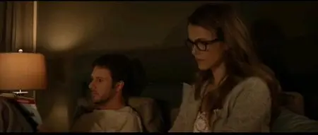 Dark Skies (2013)