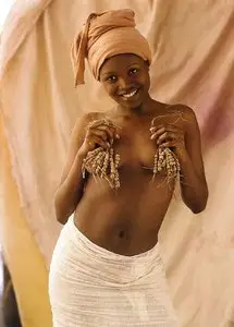 Uwe Ommer's Black Ladies [Repost]
