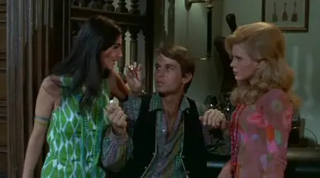 Riot on Sunset Street (1967)