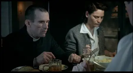 Der neunte Tag / The Ninth day - by Volker Schlöndorff (2004)