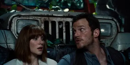 Jurassic World (2015)
