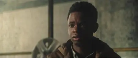 Curfew S01E01