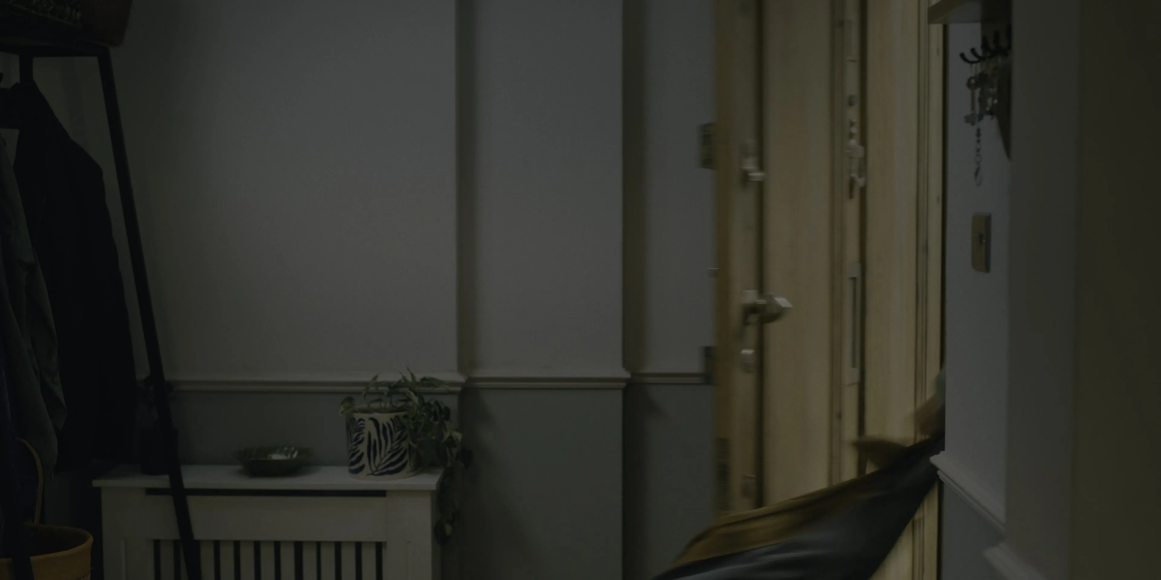 Down Cemetery Road S01E02