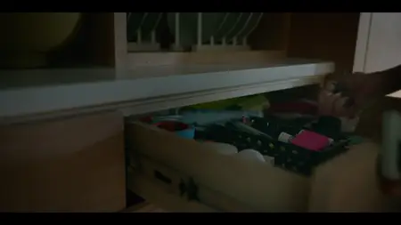 The Hunting Wives S01E04