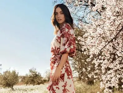 Ana de Armas - El Corte Inglés Spring 2020 / AvaxHome