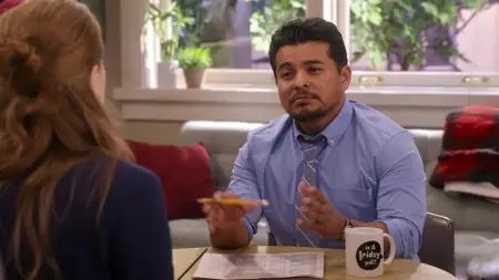 Mr. Iglesias S01E01