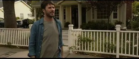 Dark Skies (2013)