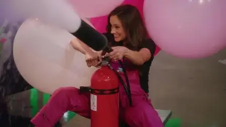 Emily's Wonder Lab S01E08