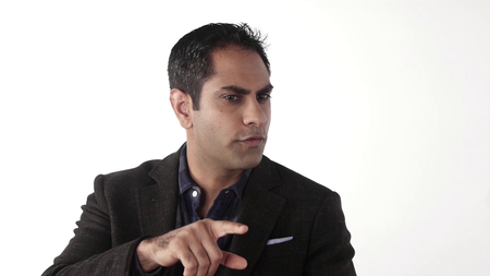 I Will Teach You To Be Rich: Instant Network with Ramit Sethi