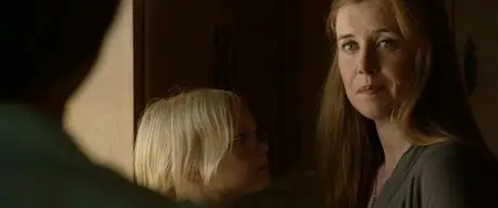 Dark Skies (2013)