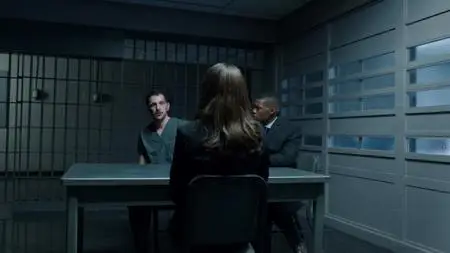 Taken S01E01