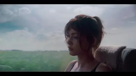 Tidelands S01E01