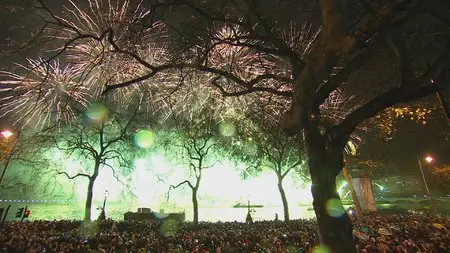 London New Year's Fireworks (2014)