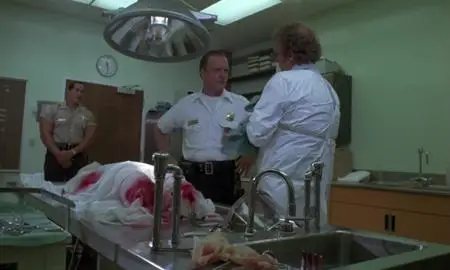 Shark: Rosso nell'oceano (1984)