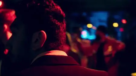 Informer S01E01