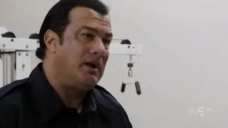 Steven Seagal: Lawman S01E01-S01E02 (2009)