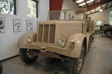 Sdkfz 7 Walk Around