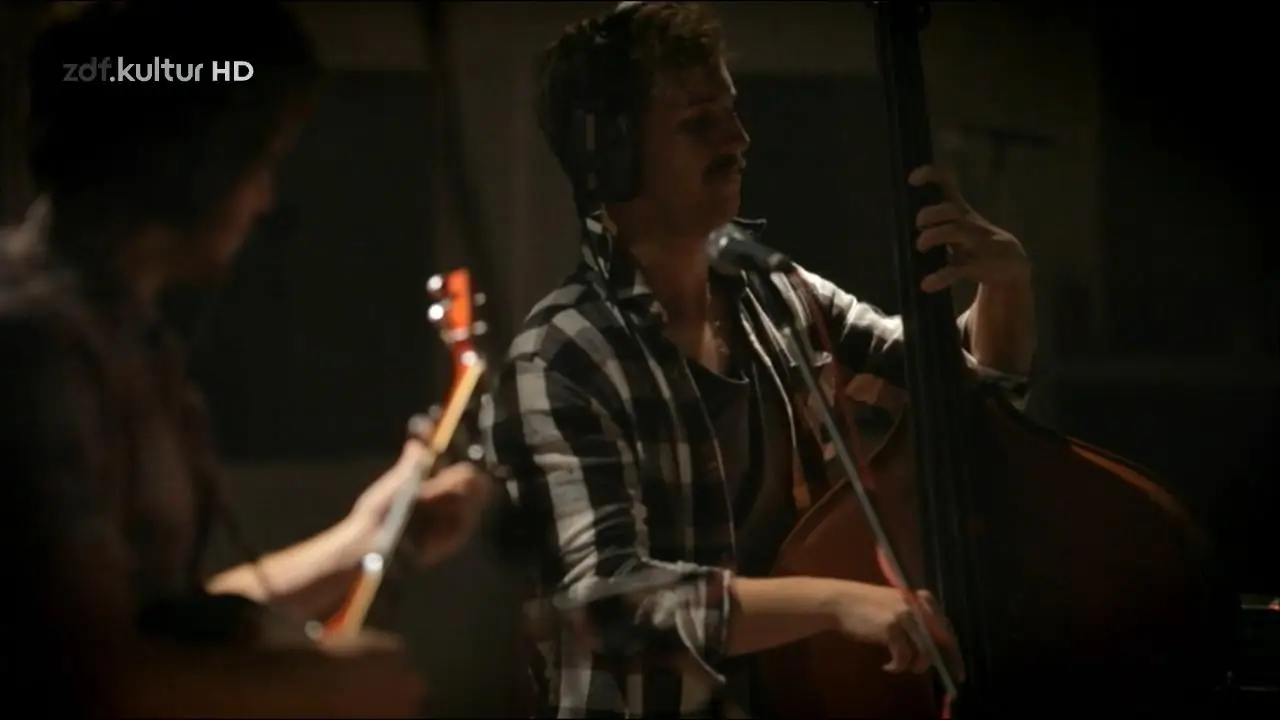 Laura Marling - Live From Abbey Road 2011 [HDTV, 720p]