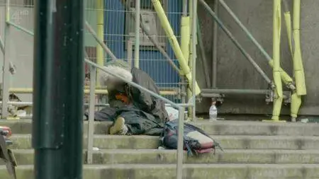 Channel 4 Dispatches - Undercover: Britain's Homeless Scandal (2017)