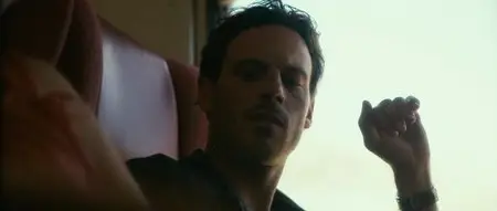 Monsters (2010)