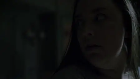 Hotel Paranormal S01E10 S02E01