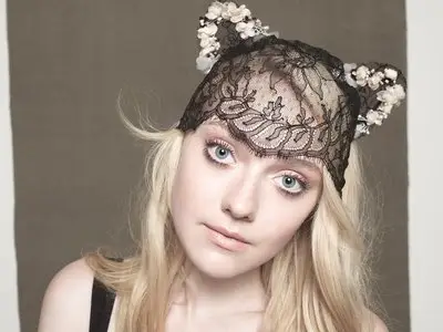 Dakota Fanning by Karen Collins for InStyle UK December 2012