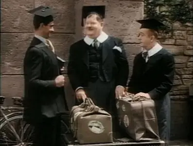 LAUREL & HARDY: A Chump At Oxford (1940) - colored -