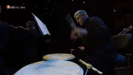 Wolfgang Amadeus Mozart - Requiem (Salzburg Festival) 2017 [HDTV 720p]