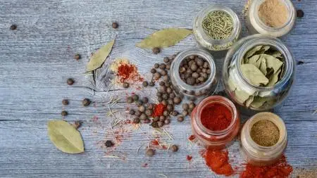 Herbalism : Complete Guide To Spices & Spice Blending