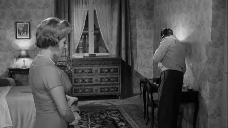 The House of the Seven Hawks (1959)