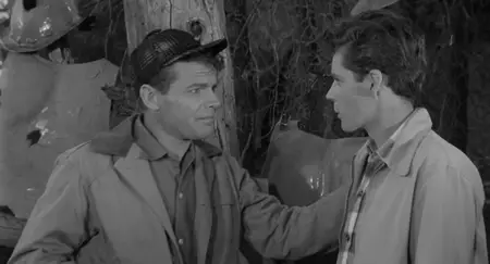 Giant from the Unknown (1958)
