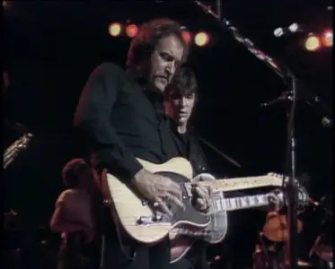 The Band - The Band Is Back - 2004