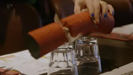 Ch5. - Secrets of the Mega Christmas Buffet (2019)